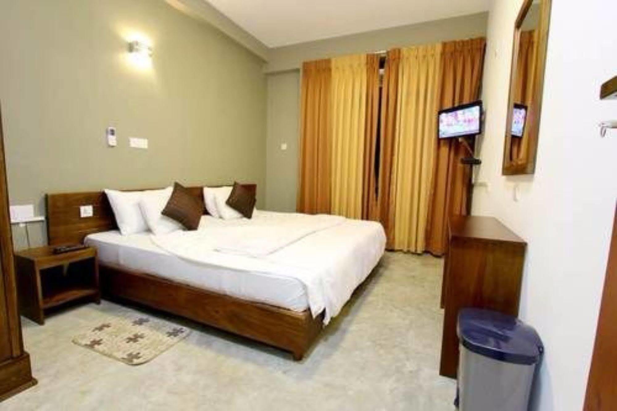 Готель Ella Rock House Екстер'єр фото